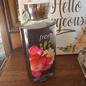 Bath & Body Works Freesia shower gel BBW